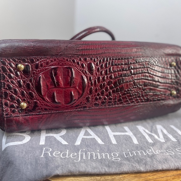 Brahmin Satchel w/ Checkbook Vintage - Picture 6 of 6